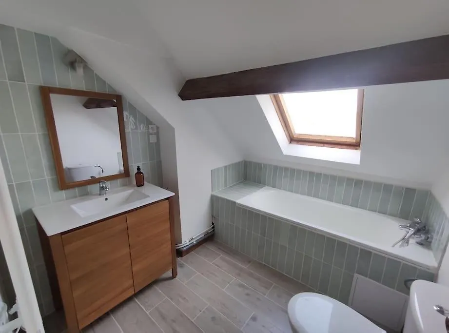Chez Madeleine - Maison 11 Pers. Parc Arbore 3000M² Lanobre Hébergement de vacances